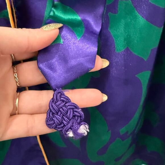 Vintage Victoria's Secret Gold Label Green Purple Satin Wrap Robe size S / M - Picture 5 of 16